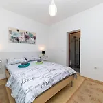 Kuca Za Odmor Pixie * Vrsi