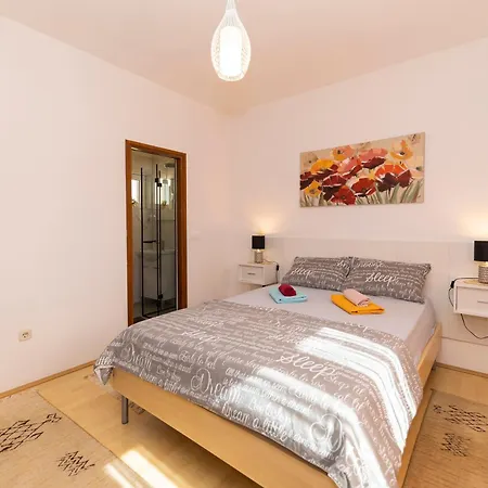 Holiday home Kuca Za Odmor Pixie *